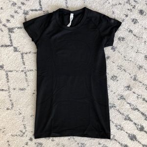 Swiftly Tech Short Sleeve Crew